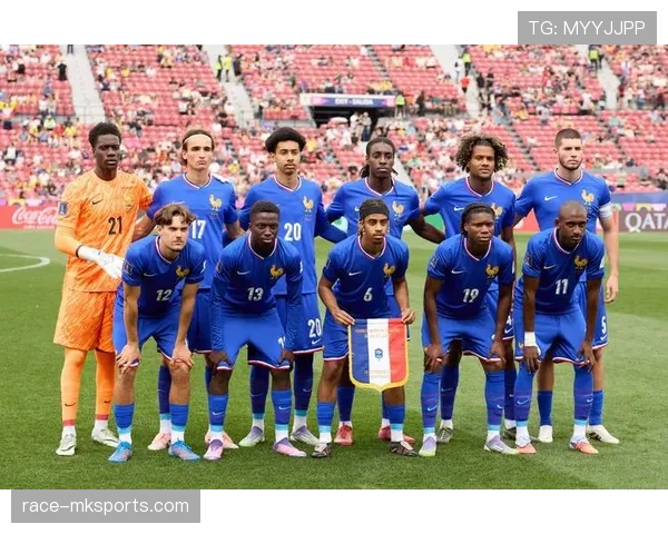 哥伦比亚队进攻强势 新赛季状态回暖引发关注