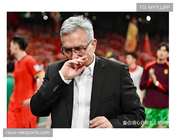 弗格森亲述曼联王朝秘辛：成功背后的执教智慧与传奇故事